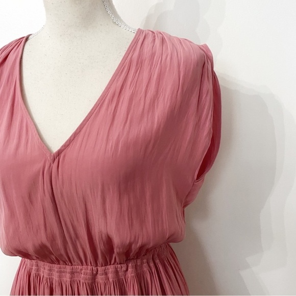 Aritzia WILFRED SHIMMER PINK TEXTURED SHORT SLEEVE V-NECK FLOWY MINI DRESS -  XS - Picture 4 of 10
